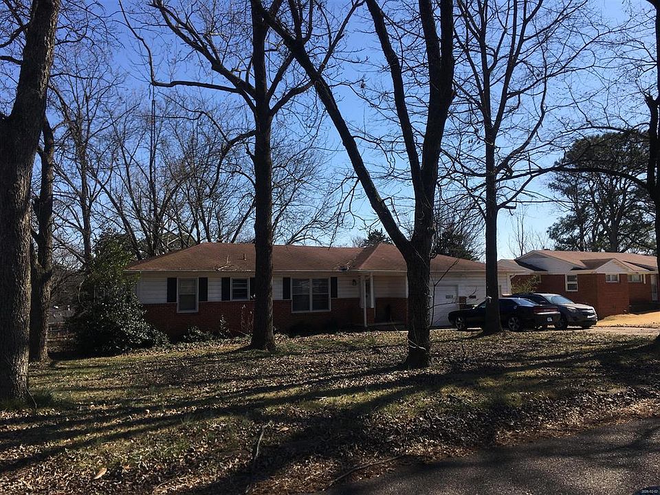 1st image of 2112 Morningside Dr NW