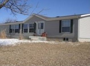 5424 SE Stanley Rd, Tecumseh, KS 66542