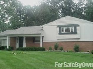 2211 Beechcreek Ln, Cincinnati, OH