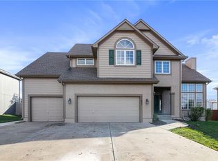 21621 W Johnson St, Spring Hill, KS 66083