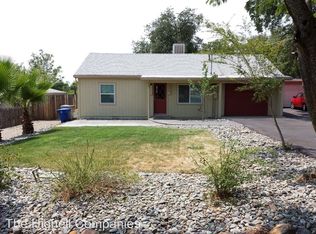 2666 Oxford Rd, Redding, CA 96002