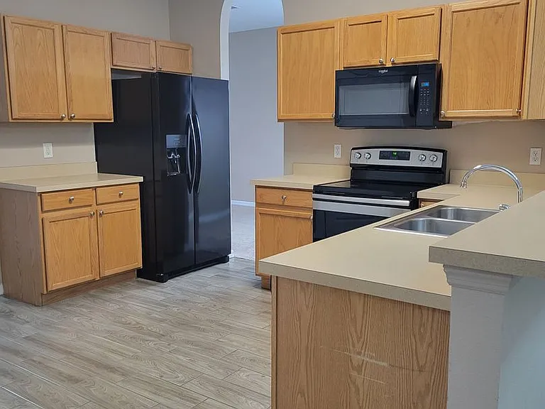 3213 Kingstown Ct — Photo 6