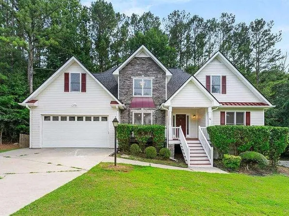 44 Whitby Dr, Douglasville, GA 30134