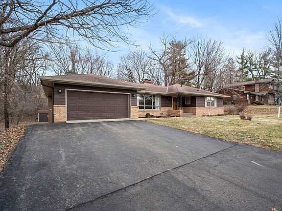 4th image of 352 Cimarron Rd