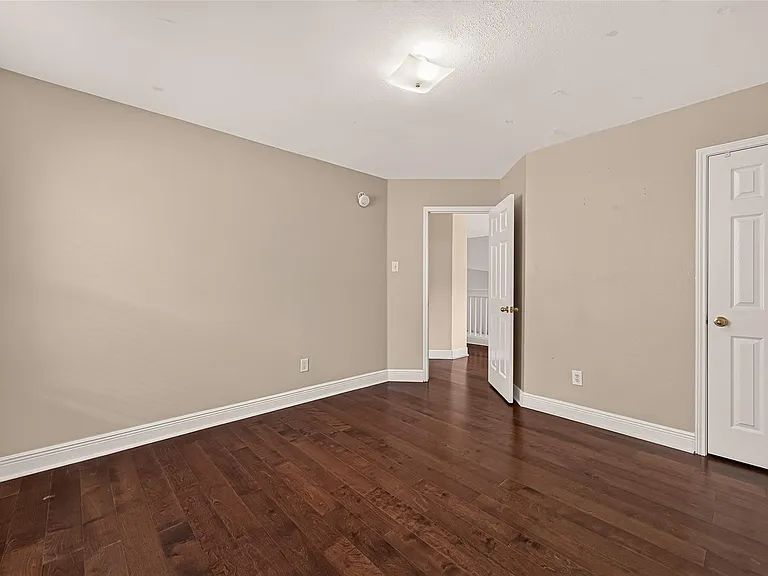 18203 Winding Timbers Ln — Photo 30