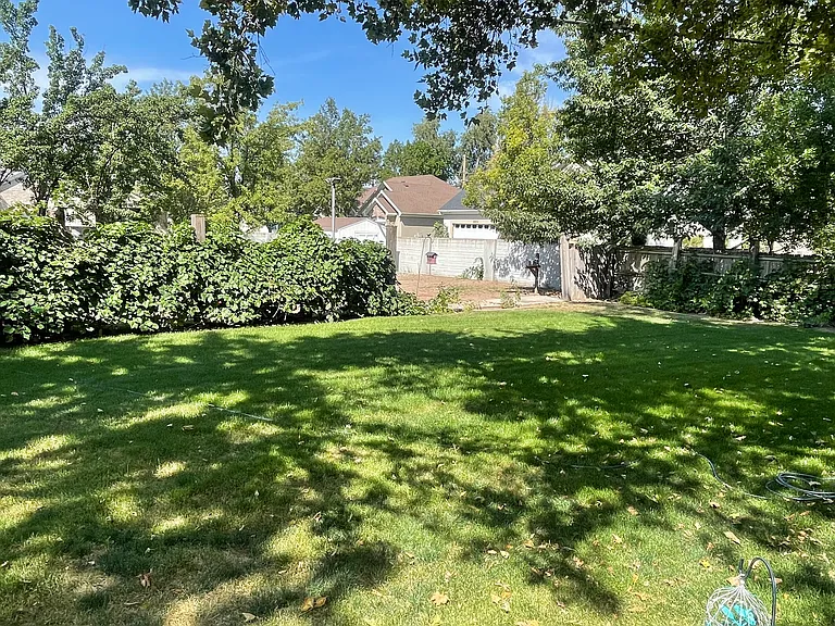 6018 S La Tour St — Photo 3
