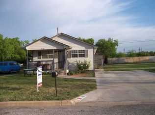 312 W 12th St, San Angelo, TX 76903