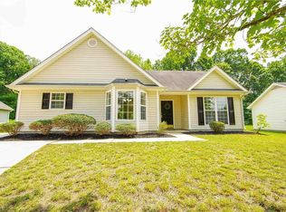 623 Foxridge Rd, Greensboro, NC 27406