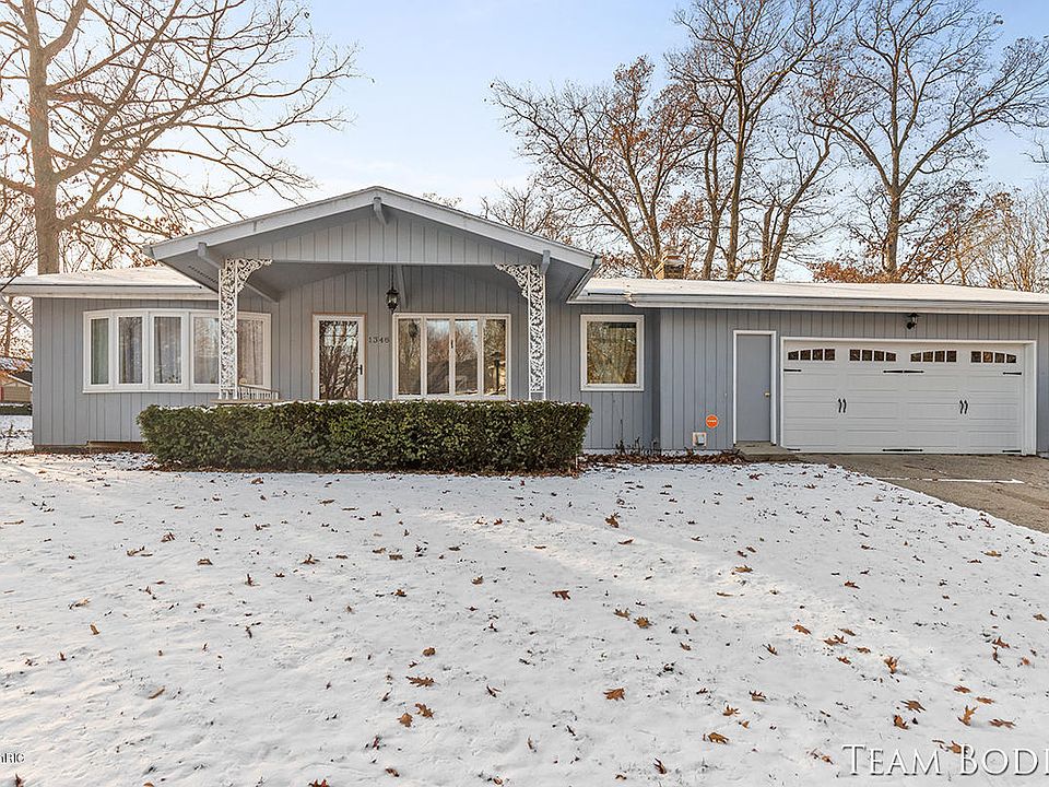 1st image of 1348 Morewood Dr SE