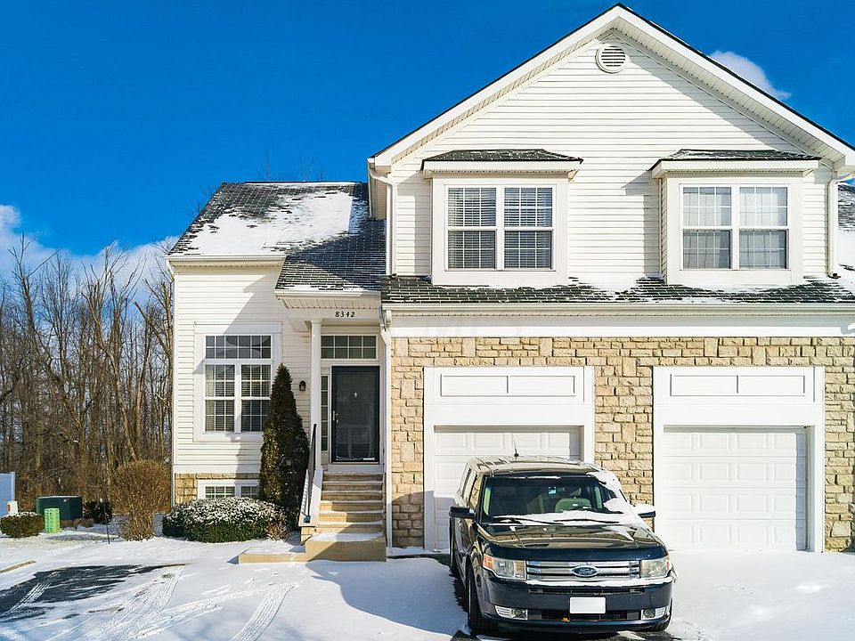 1st image of 8342 Hickory Overlook
