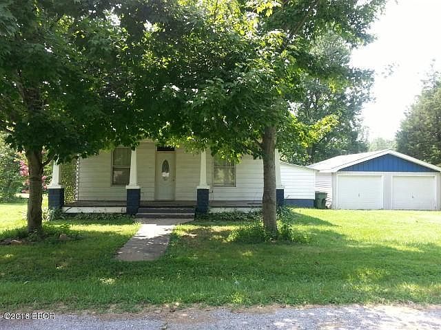 1st image of 1608 Follis Ave