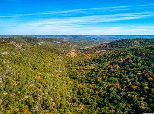 1615 S Goat Ridge, Pipe Creek, TX 78063