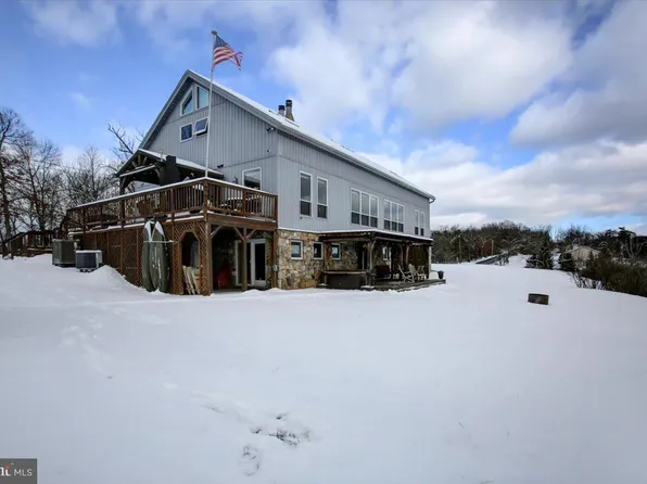 512 Breezy Point Rd, Mc Connellsburg, PA 17233