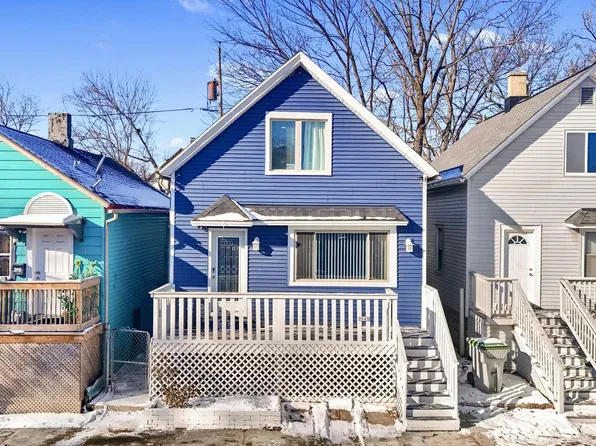 2045 South 15th PLACE, Milwaukee, WI 53204