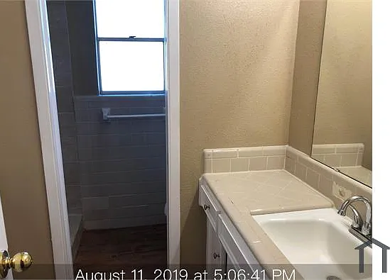 4913 South Dr — Photo 2