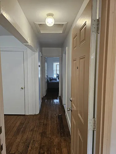 242 Valley St #3 Photo 1