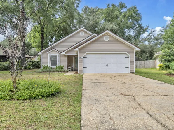 2802 Ram Ln, Crestview, FL 32539
