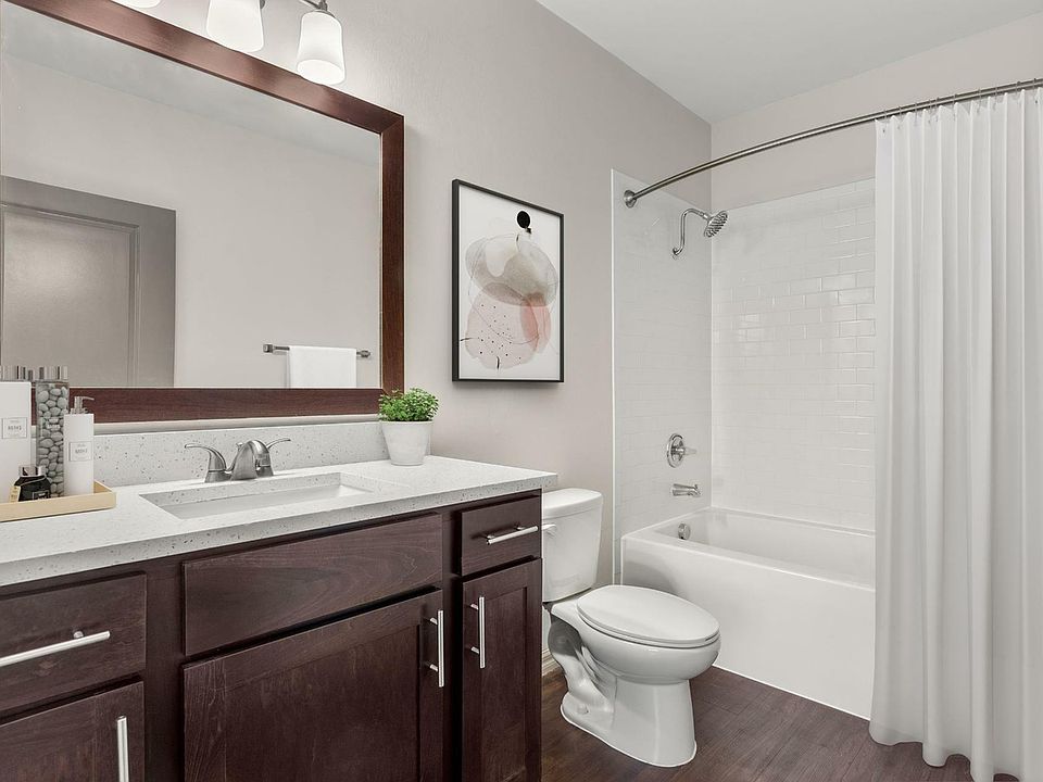 Legacy Upgrade Home - Bathroom