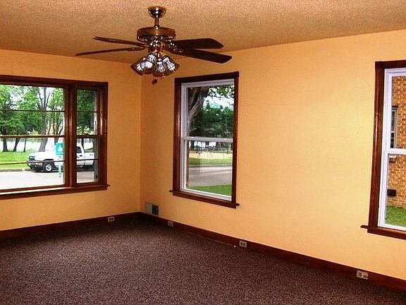 Large Formal Dining or Living Room