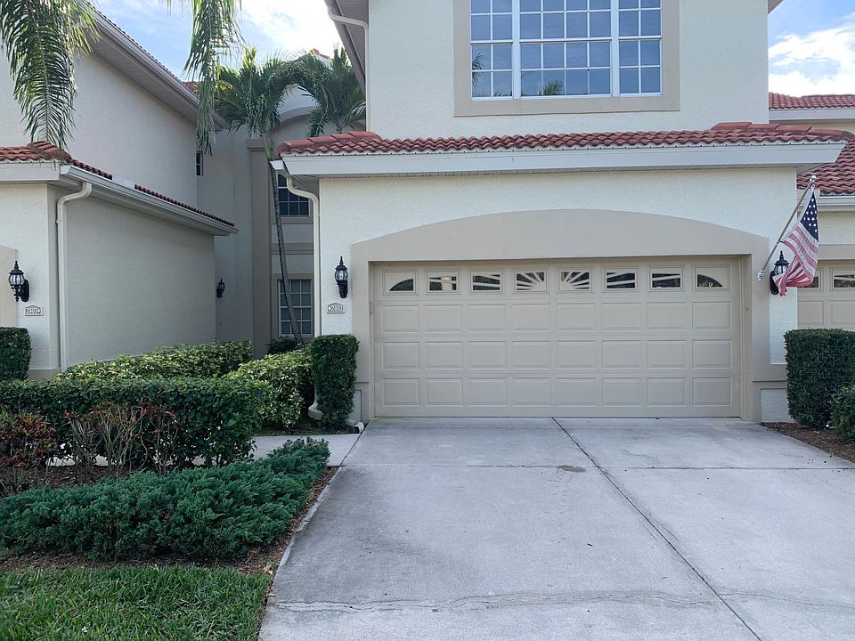 Large garage for your car and other storage