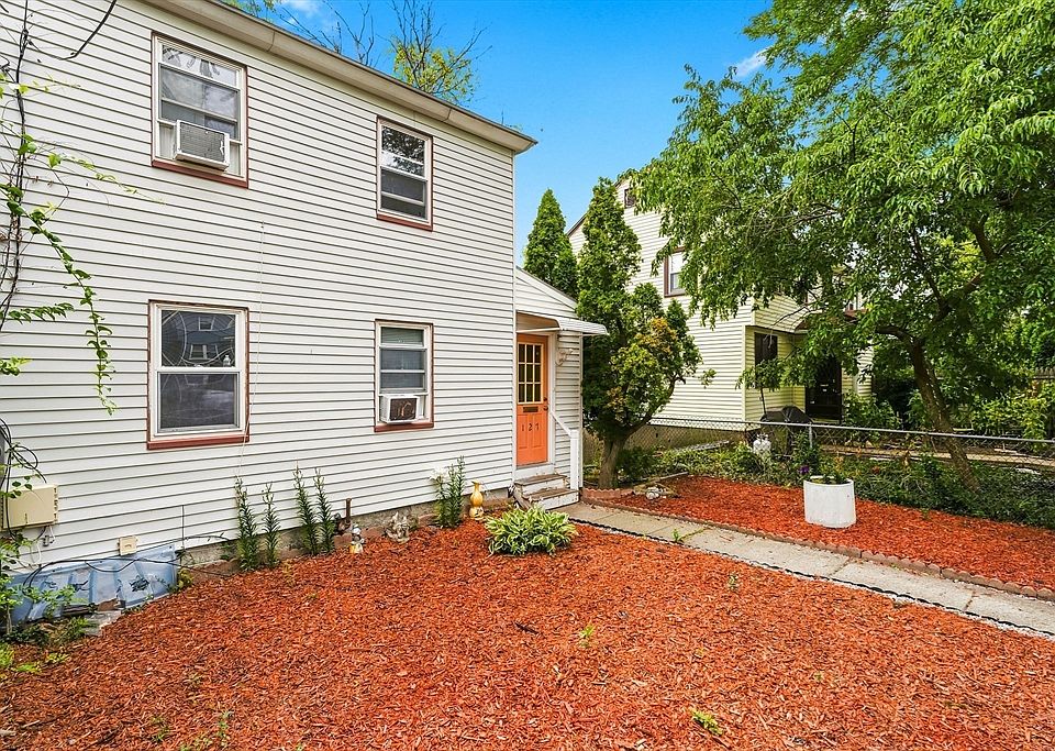 1st image of 127 Sunnyside Ave