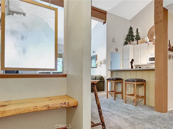 261 Lakeview Blvd #54, Mammoth Lakes, CA 93546