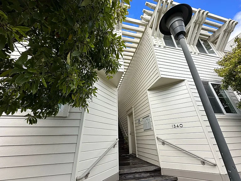 1340 Scott St #C — Photo 22