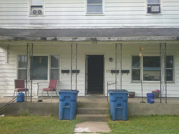 224 E 10th St APT 1