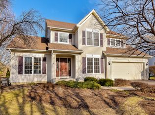 2731 Miller Rd, Geneva, IL 60134