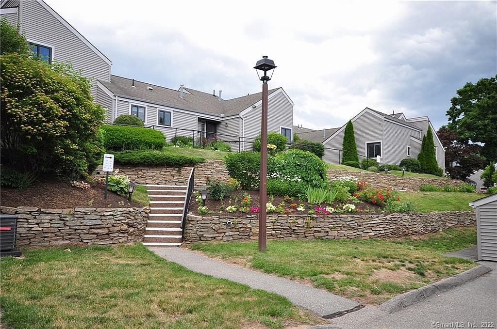 102 Hollister Way S 102, Glastonbury, CT 06033 Zillow