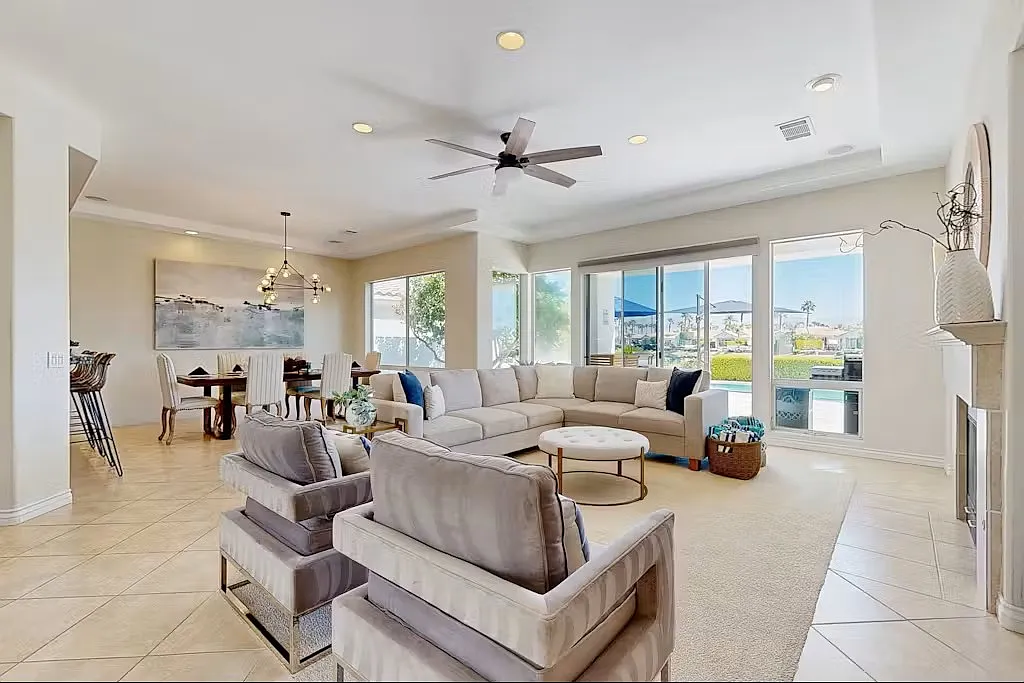 50680 Cypress Point Dr — Photo 2