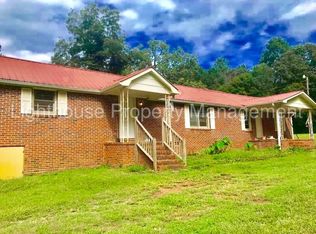 292 Providence Church Rd, Newnan, GA 30263