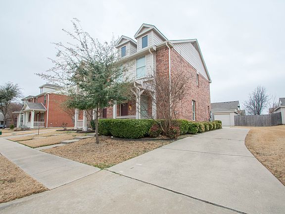 2nd image of 2632 Van Buren Dr