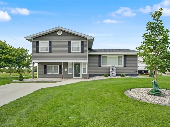 450 John St, Paxton, IL 60957