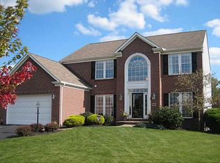 209 Broadview Ct, Cranberry Township, PA 16066