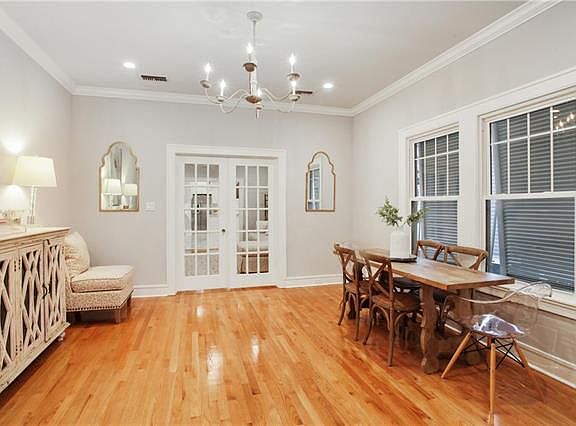 5th image of 940 N Carrollton Ave