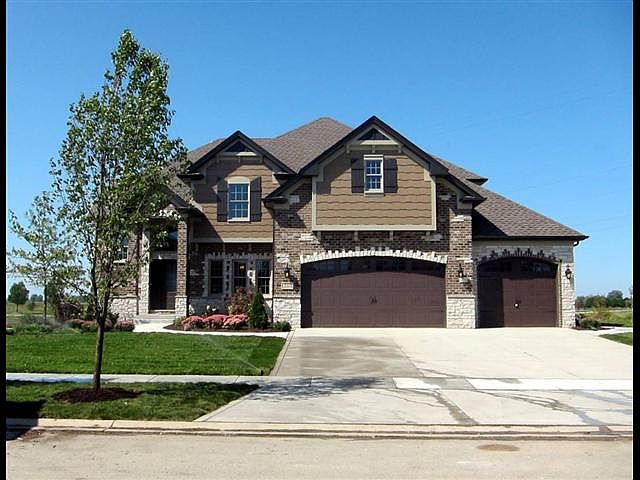 1st image of 10322 Golden Arch Ave