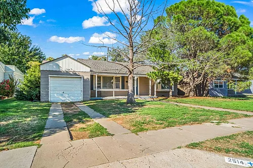 2514 36th St Photo 1