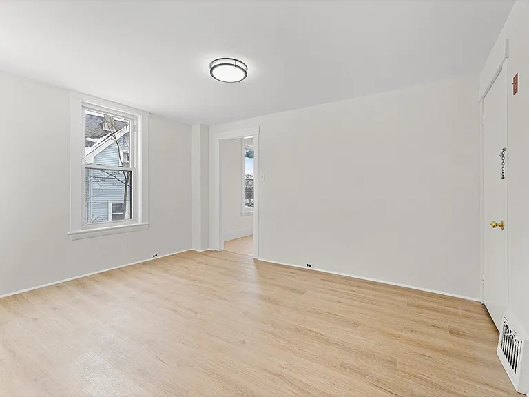 107 Water St #107 — Photo 16