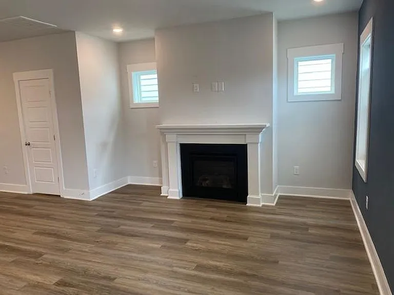 686 Vine Pkwy — Photo 13