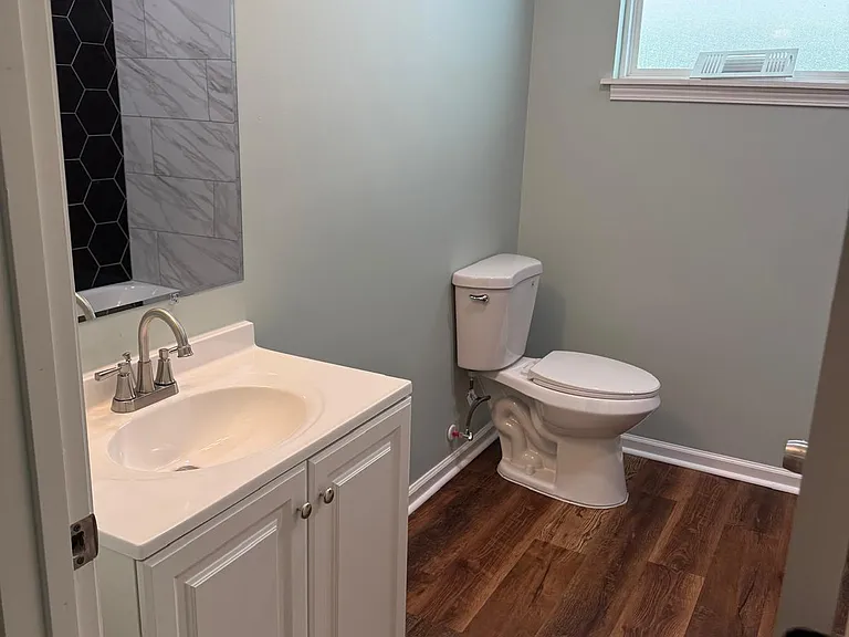 2264 Malone Ave — Photo 7