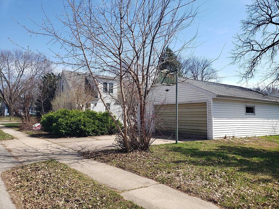 1845 Mitchell St, Oshkosh, WI 54901 Zillow
