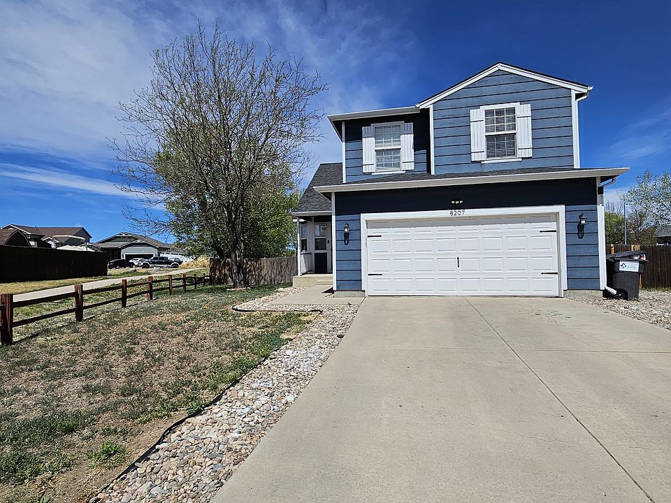 1st image of 8207 Monterey Way