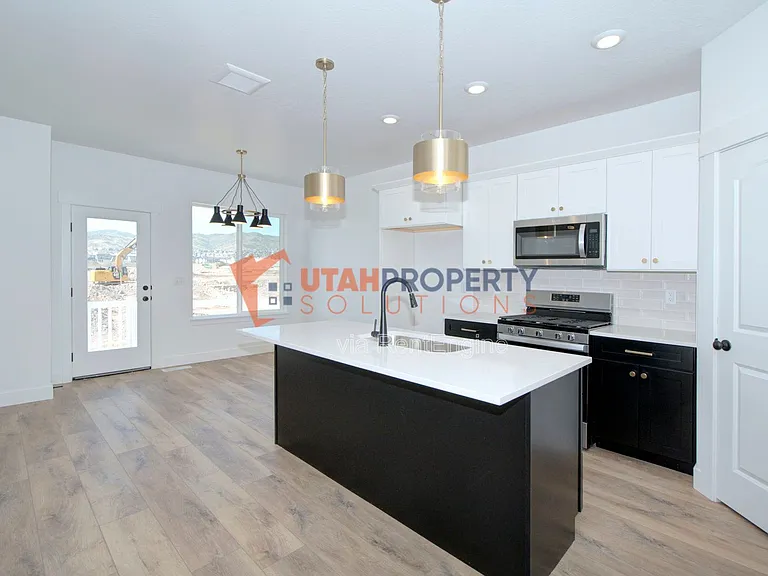 4419 W Templar Dr — Photo 5