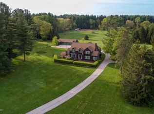 130 Root Ln, Sheffield, MA 01257