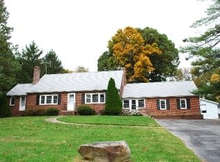 4555 Simon Rd, Wilmington, DE 19803