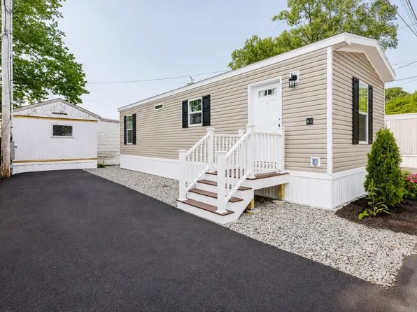 1346 Newport Ave #B5, Attleboro, MA 02703