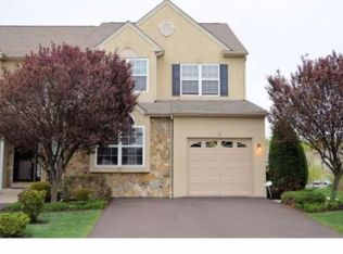 72 Arbor Cir, Colmar, PA 18915
