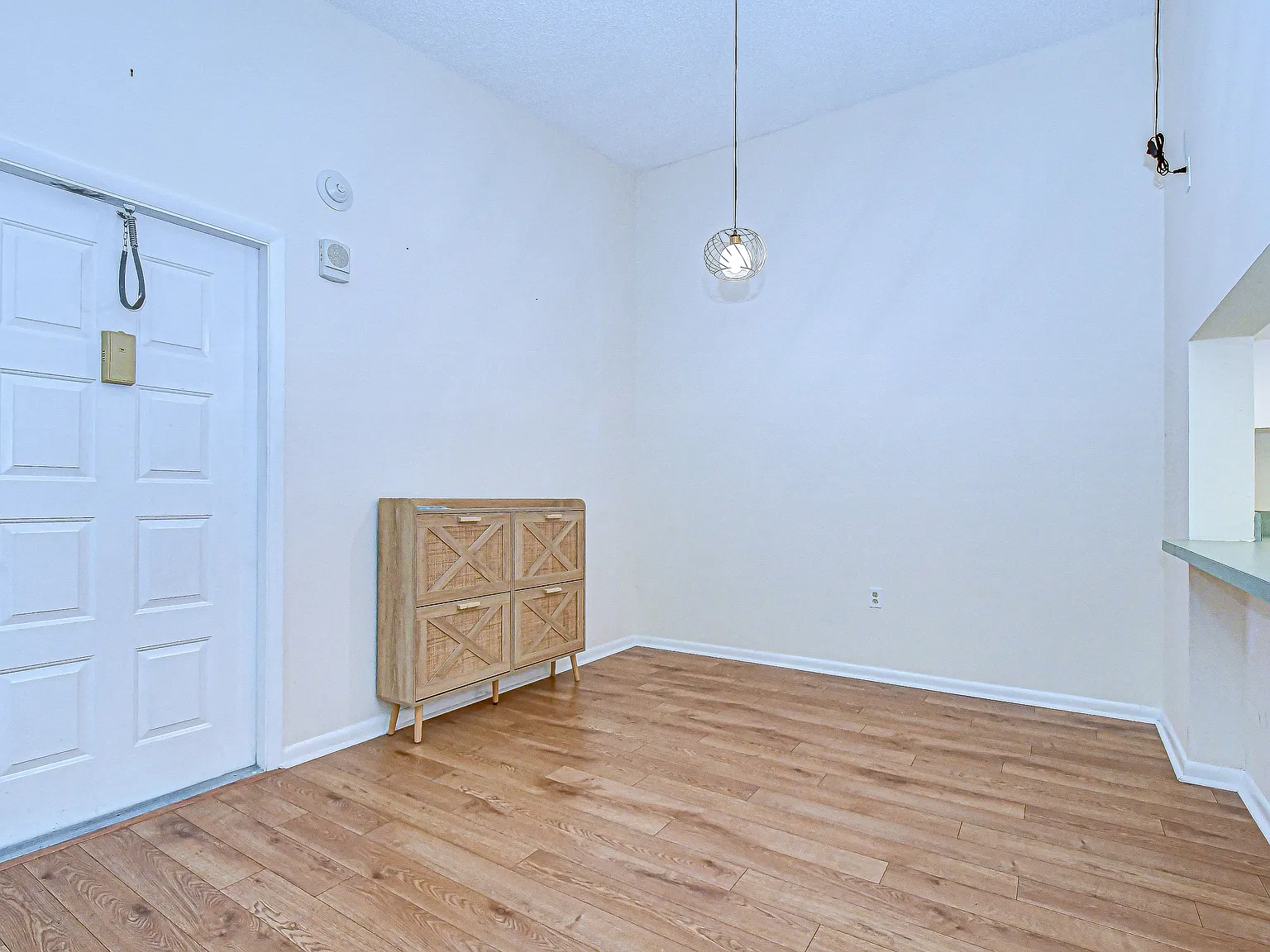 3161 Lake Pine Way South - F3 — Photo 3