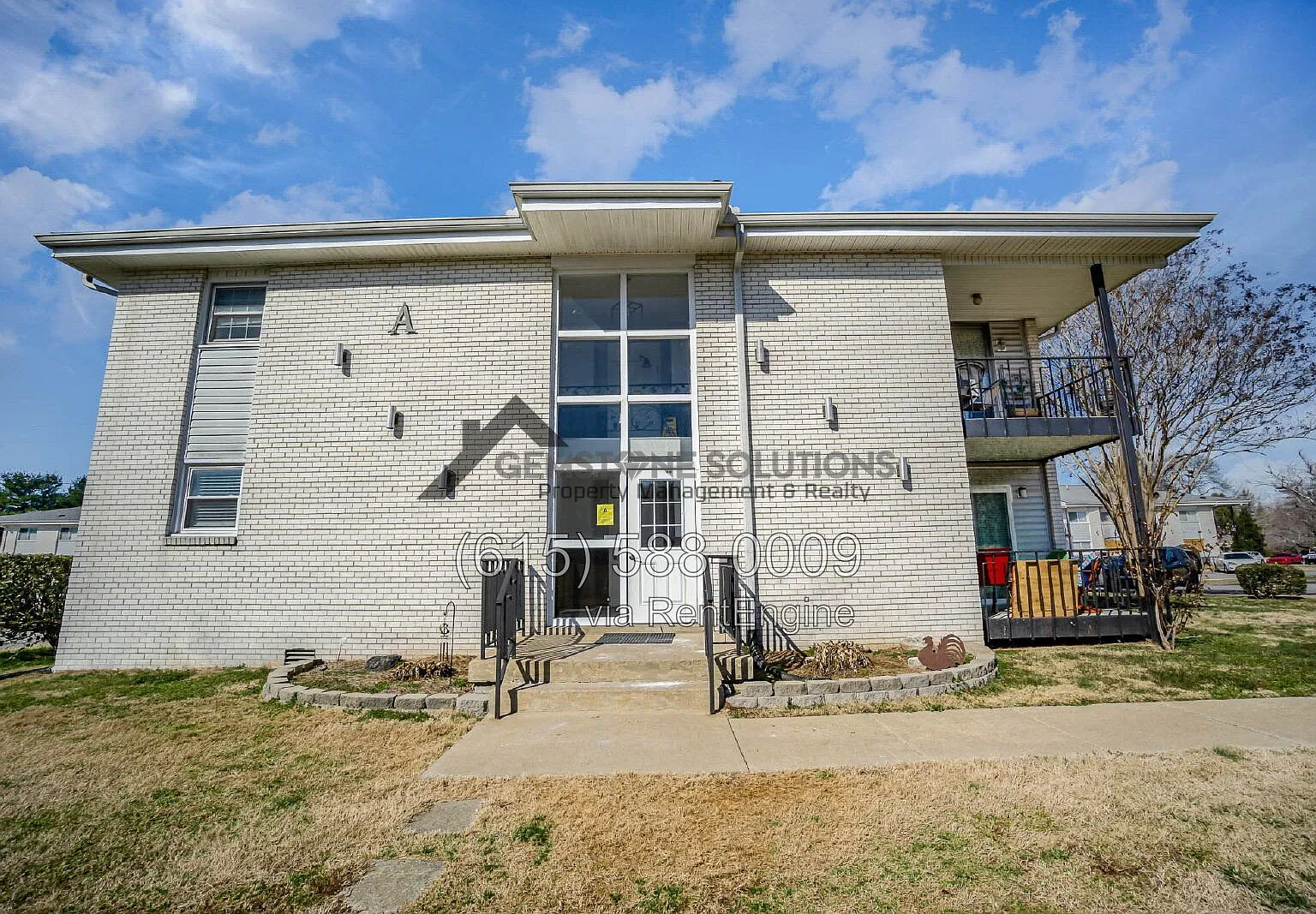 1 bed, 1.0 bath, 705 sqft, $1,280 — Photo 2